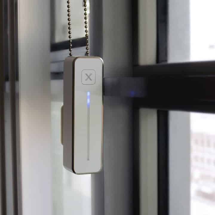 smart blinds AXIS Gear for Smart Homes